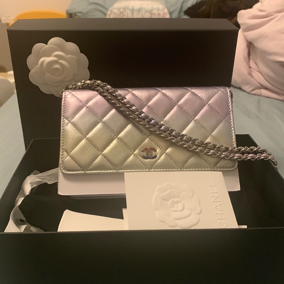 CHANEL Handbags - Chanel ❌❌❌SOLD❌❌❌WOC Matallic Color